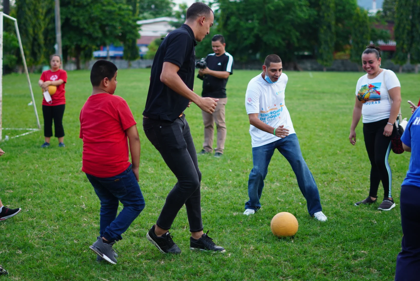 Real España reafirma su compromiso social junto a Olimpiadas Especiales Honduras